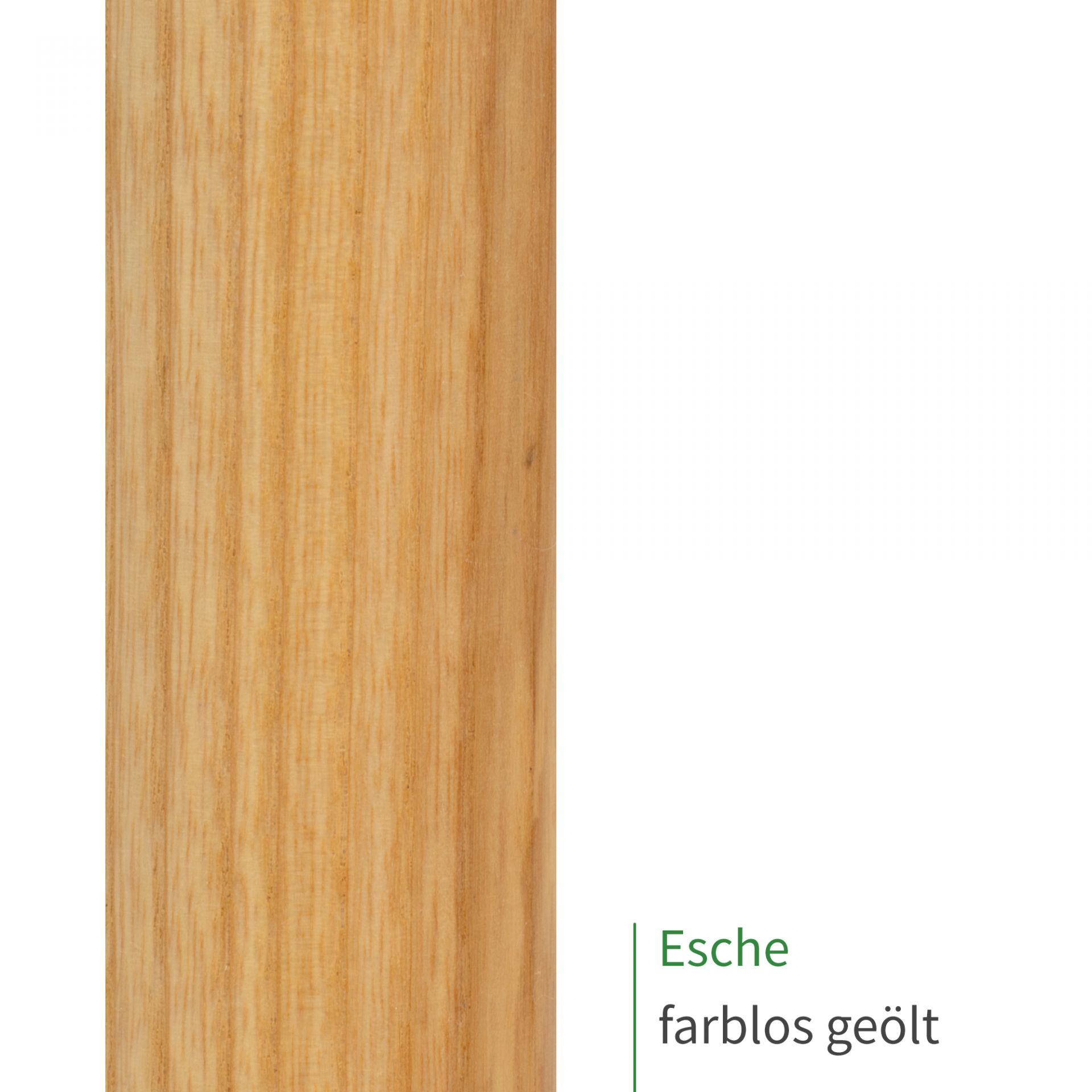 Oberflächenmuster Handlauf Esche farblos geölt, rundes Holz mit gelblicher Maserung, Nahaufnahme hochkant